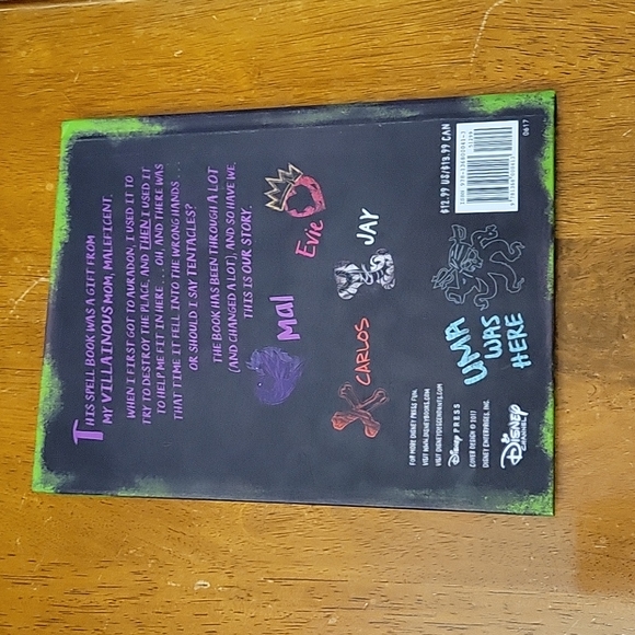 Disney Descendants 2 Mal's Spell Book II Hardcover - Picture 2 of 2